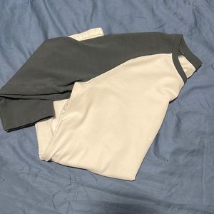 Alphalete 3/4 Length Sleeve Baseball Tee Gray and White - size Small